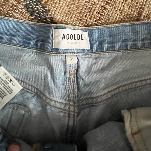 Agolde cutoffs sz 33 - Picture 3 of 3